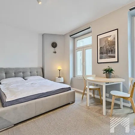 Polonia Iii By Lookap Parking Klimatyzacja * Lodž