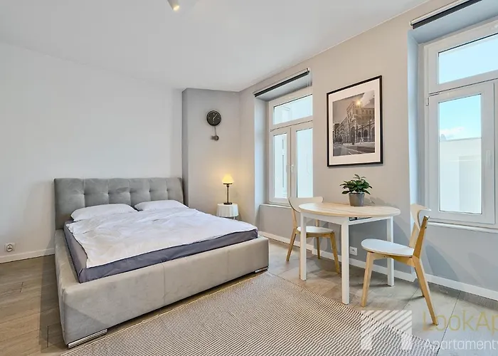 Polonia Iii By Lookap Parking Klimatyzacja * وودج